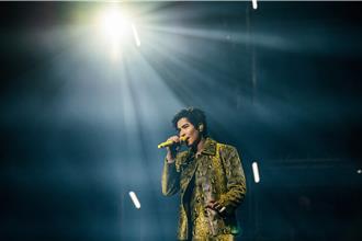 天王周杰倫沒來澳門   蕭敬騰飆歌〈倒帶〉：弟弟我來！