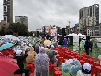 綠「人民是頭家」宣講部分區域沒坐滿 藍青年4字酸爆