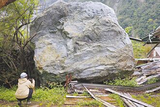 花蓮旅宿業嘆 政治紛擾拖累重建