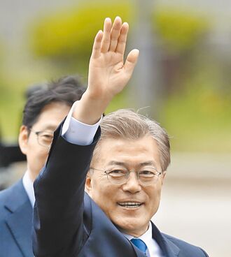 與女兒共同收賄 文在寅遭傳喚