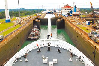 北京長和各循台階 不違一國兩制