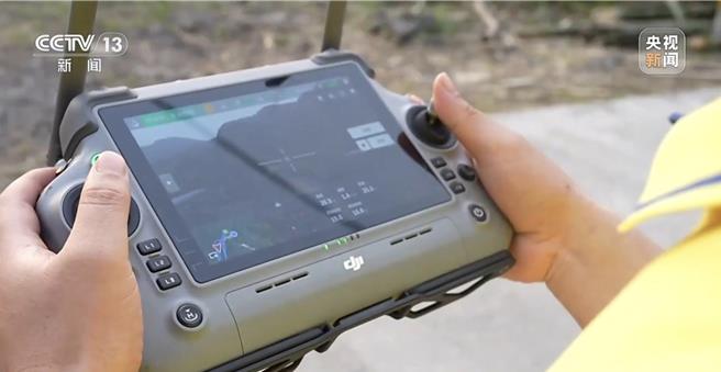 既懂飛行還懂農業，中國大陸鄉村新「飛手」都有什麼技能？（央視新聞）