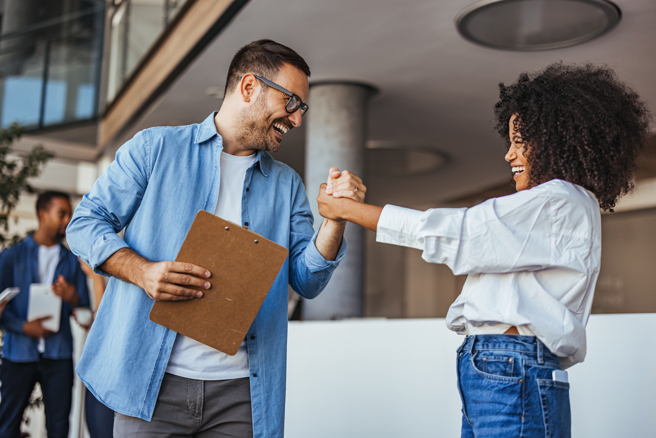 屬龍者這周不僅有望拿下大訂單，還將靠著貴人指點，找到新的商機。（示意圖：shutterstock／達志）
