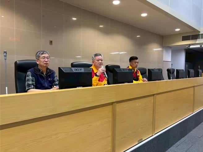 我國救援隊評估災區救援量能及當地政府規畫，即起解除待命。（消防署提供）