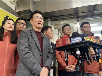 轟綠營哀喊沒錢卻砸12億搞罷免  趙少康問「能請多少手語老師？」