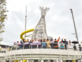 八德楓樹腳公園啟用 長頸鹿現身