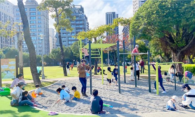 新北环状线幸福站附近头前运动运动公园。（新北市景观处提供）