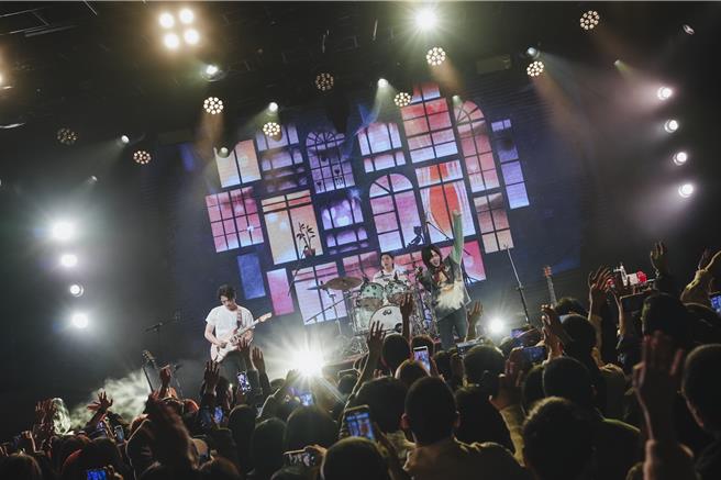 持修近期忙于巡演。（EMI提供）