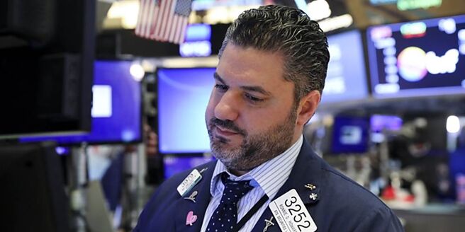 標普500指數在第一季下跌約5％。圖／新華社