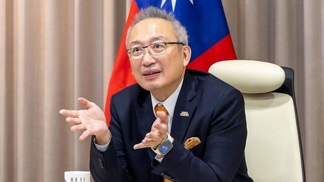 图为外交部政务次长吴志中。图／外交部提供