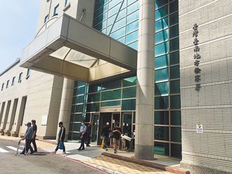 調查官淪偷拍狼！台南賽車場女廁裝針孔  30餘名女模、女車手入鏡