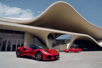 僅限亞太、中東及非洲地區接單引進，Lotus Emira Turbo SE正式抵臺！