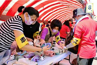 舊鞋變希望！台南3天募集45噸愛心物資裝櫃準備啟航肯亞