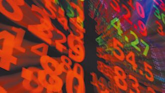 財報亮眼 10檔獲利三級跳