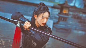 吴谨言发狠咬吻刘学义