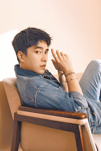 曾敬驊、檀健次 2男神比帥 De Beers CHAUMET各襯光芒