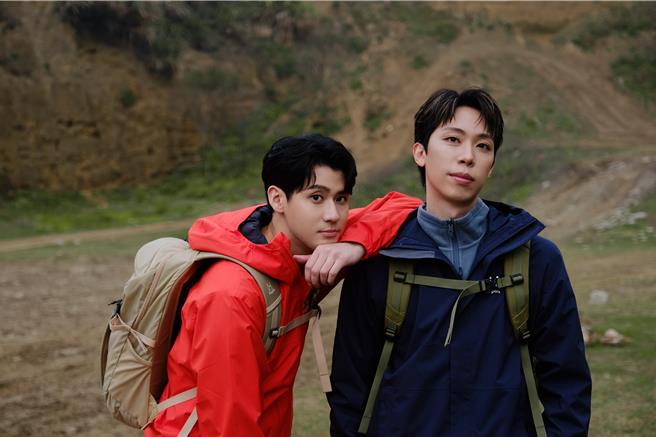 李玉玺（左）和李晋玮是多年好友。（小山泉音乐提供）