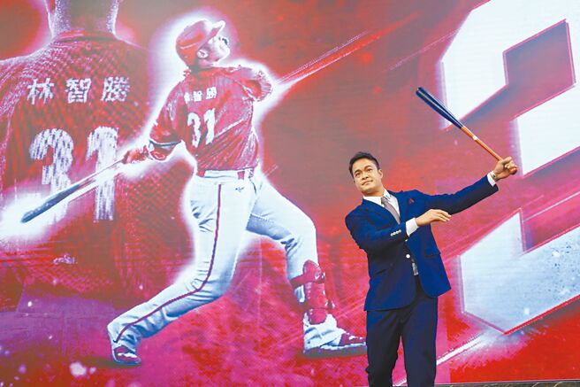 林智胜3月31日在台北举行引退宣告记者会，分享决定引退的心路歷程。（邓博仁摄）