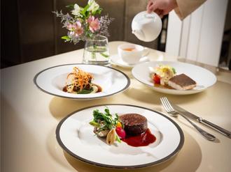 全台最贵吃到饱文华Cafe换季 全新季节主餐与甜点色味诱人