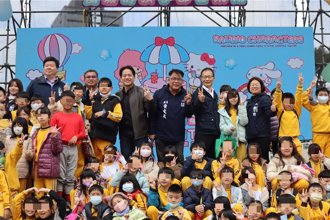 竹市兒藝節搶先玩 東園、竹蓮國小學童來體驗