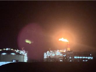 中油觀塘天然氣廠煙囪冒大量火光  民憂空汙引響