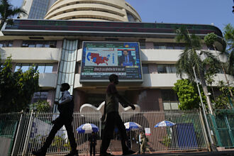 潛力強 印股分批進