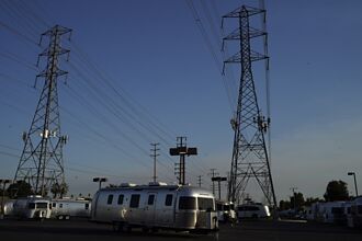 公用基建類股抗震 布局亮點 穩定現金流與低波動特性，契合當前環境