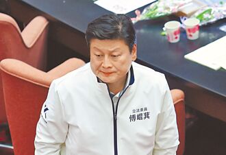 警察人事条例覆议 退休警︰激起反弹