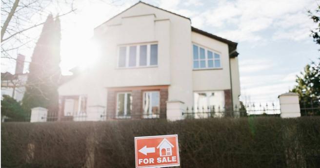 人妻不满帮付100万元头期款的婆婆要求应留一间房给她的小叔，也因此相当苦恼。（示意图／Pexels）