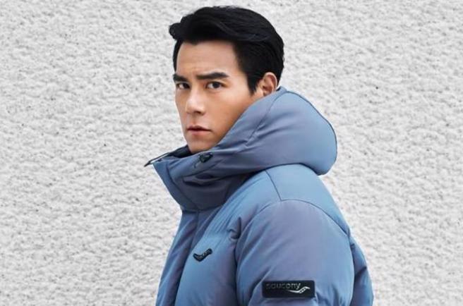 彭于晏外型帥氣充滿男性魅力，感情世界也備受矚目。（圖／翻攝自彭于晏IG）