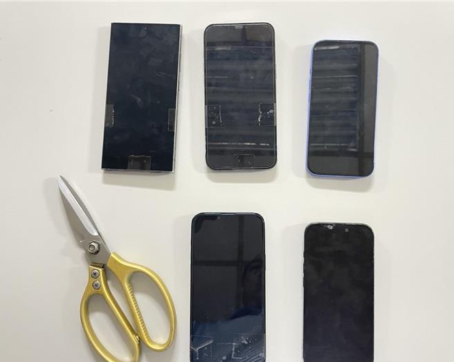 恶煞闯入汤包店，不仅放下铁门，还剪断店内监视器、电话等，随后持剪刀威胁老板娘要「断手指」、「开枪」等。（警方提供／任义宇高雄传真）