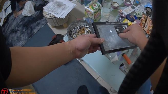 林嫌住处查获K盘及恺他命。（民眾提供／宝智华台中传真）