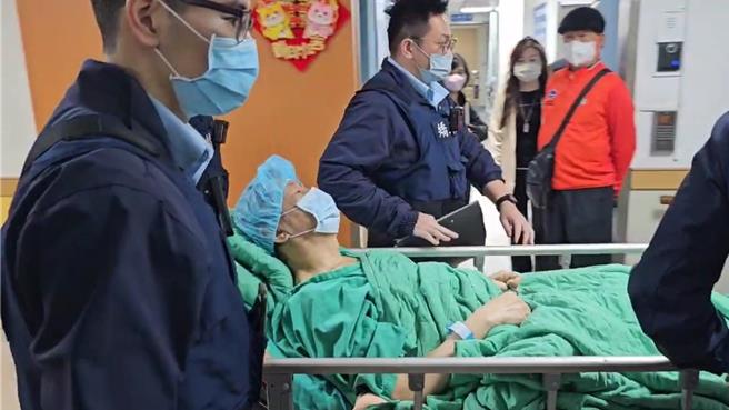 前民眾黨主席柯文哲因京華城案被收押禁見後身體狀況頻傳。今（2）日他到衛福部台北醫院進行手術，其妻陳佩琪指控柯文哲「 醫療人權完全消失」，台北看守所回應知道柯文哲需要手術後，即依規定報請柯文哲繫屬法院獲准並通知家屬。（民眾提供）