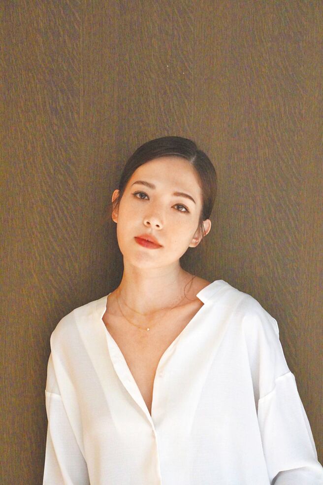 许玮宁透过捐助奖金，希望激励更多人投入剧本创作。（许玮宁提供）