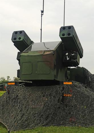 國軍「立即備戰操演」 預應敵情衛家園