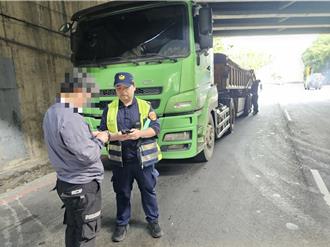 AI執法立功！砂石車闖紅燈撞死騎士引熱議　土城警嚴打事故少七成