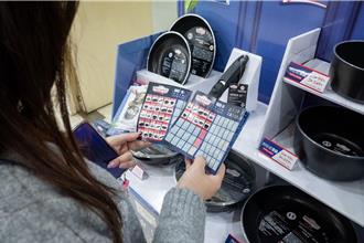 家樂福推超值換購！法國Menastyl鍋具最低99元加購帶回家