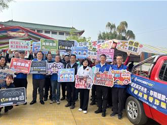 雲林縣長張麗善巡視清明掃墓  警方公墓宣導防詐