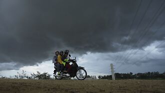 罕見雙減 3月機車銷量熄火