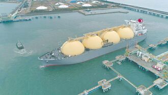 傳LNG船因陸演習掉頭 經部駁斥