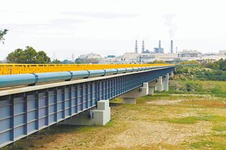 抗洪灌溉 朴子溪渡槽改建竣工