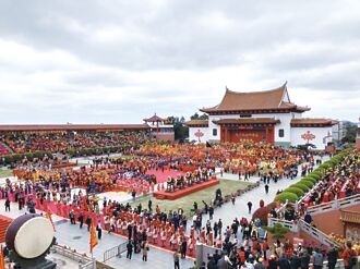 天下媽祖回娘家 上萬信眾朝聖