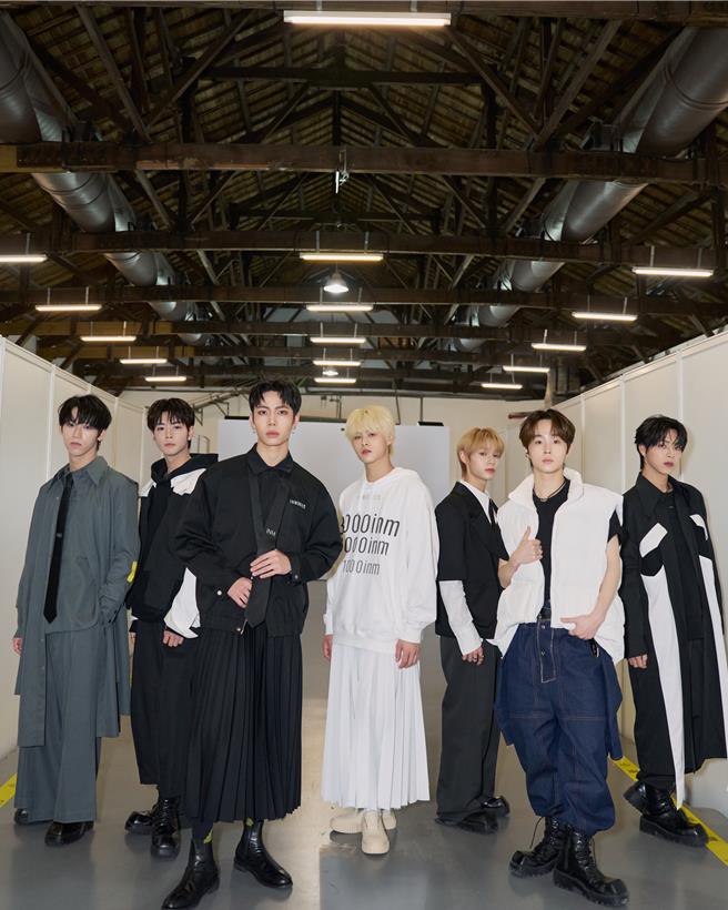 男团SEVENTOEIGHT日前参与时尚活动。（天空娱乐提供）