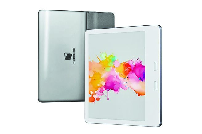 台湾大「自由选」推出momoBOOK 7吋电子书阅读器系列台湾大独家专案。（台湾大提供）