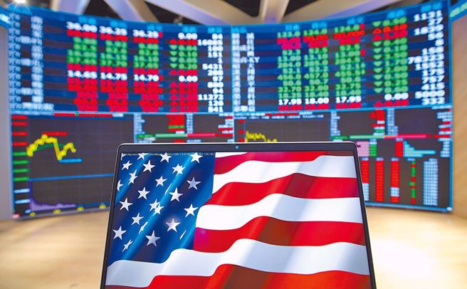 本土大咖投顾分析，川普关税手段过激，料酿全球经贸衰退，台积电与货柜3雄即使未受重税直接衝撞，中长期营运仍难置身事外。（图/中时报系资料照）