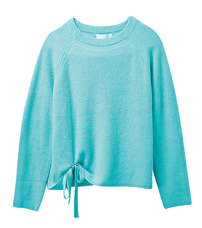 礼客内湖店推「克莱亚针织上衣」，原价8980元、特价4490元。（礼客OUTLET提供）