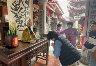 雲林虎尾持法媽祖宮舉辦文昌祈願祭 近千學子排隊求考運