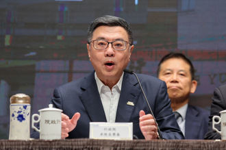 沈迺训快评》大罢免大溃败 卓内阁应改组