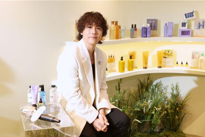 李洪基5日出席髮品活動。(杜宜諳攝)