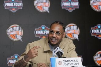 NBA》甜瓜開心入選名人堂 金塊15號球衣卻被約基奇佔用